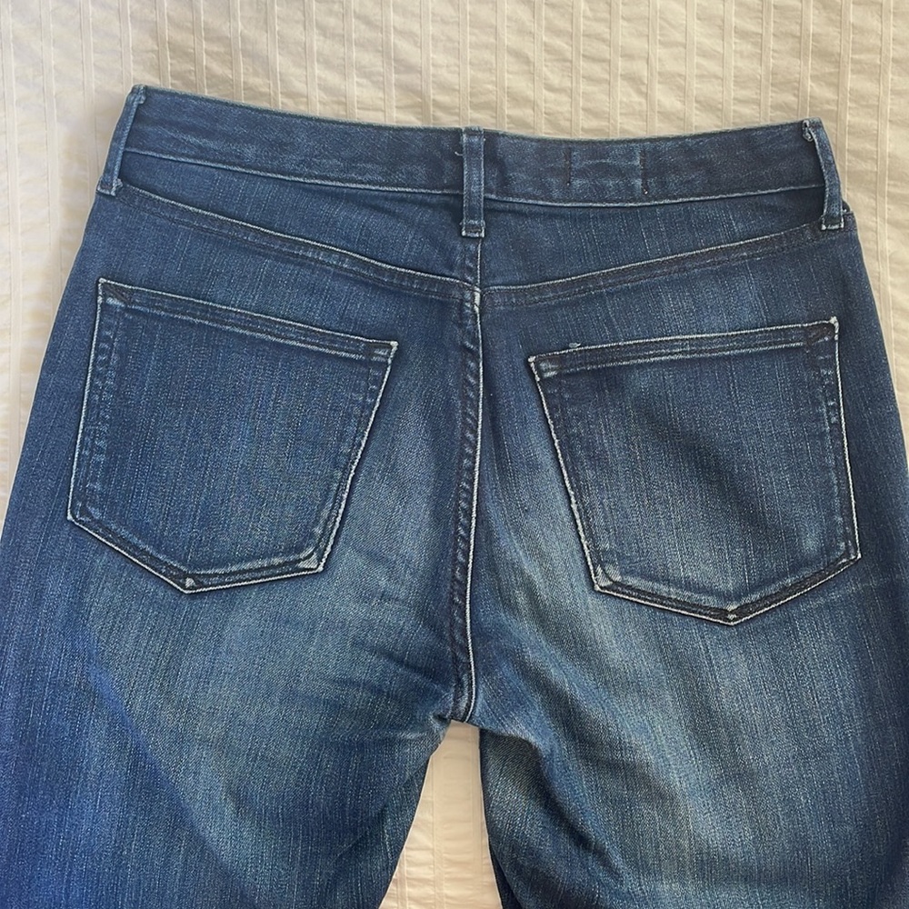 Gap High Rise Skinny Dark Wash Jean - Picture 5 of 7